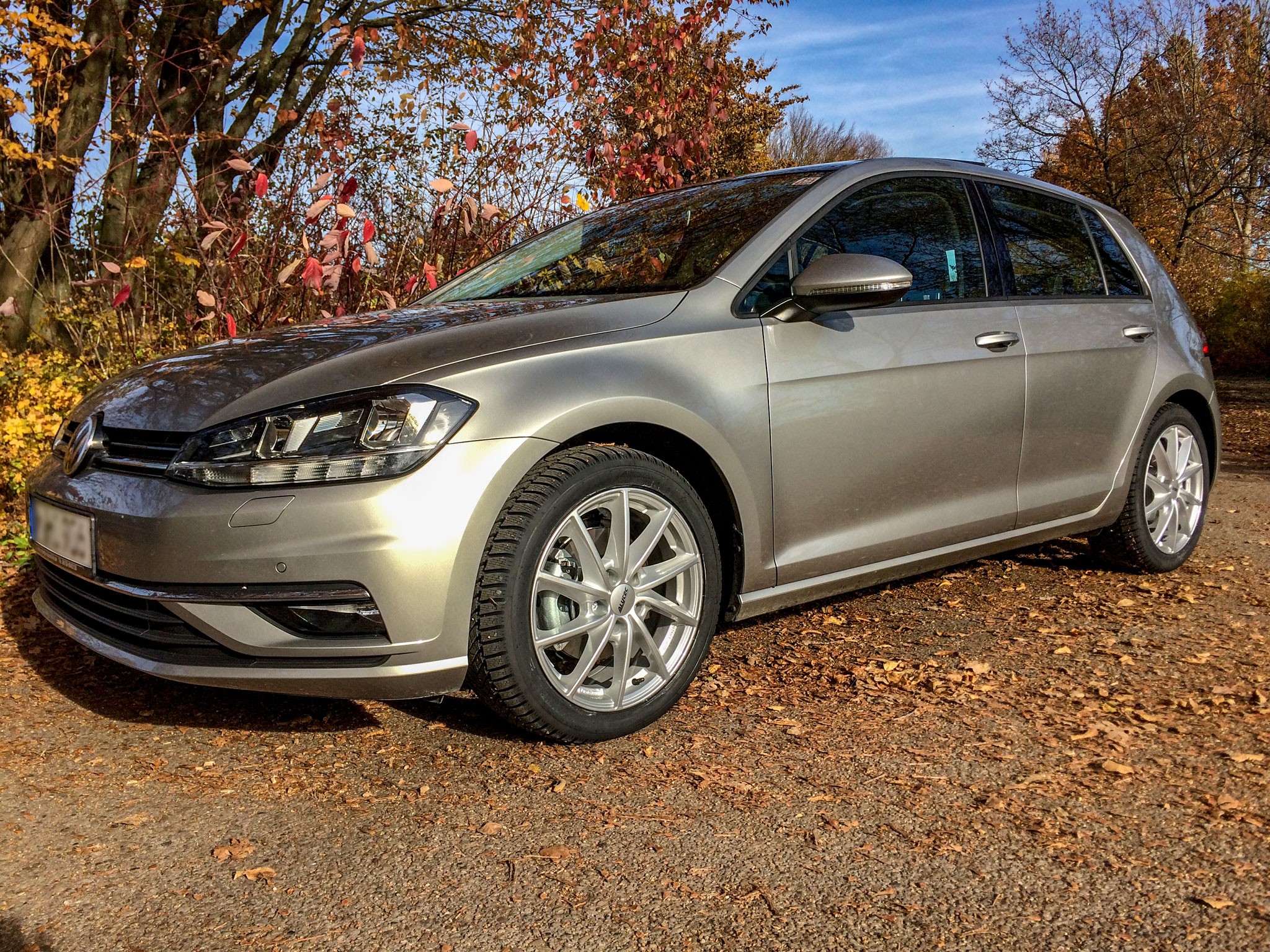 Alutec Singa polar-silber 7.5x18 ET55 - LK5/114.3 ML67.1 | Felge - Alu ...